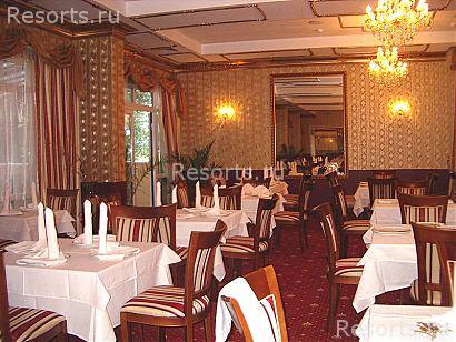Imperial Hotel 13